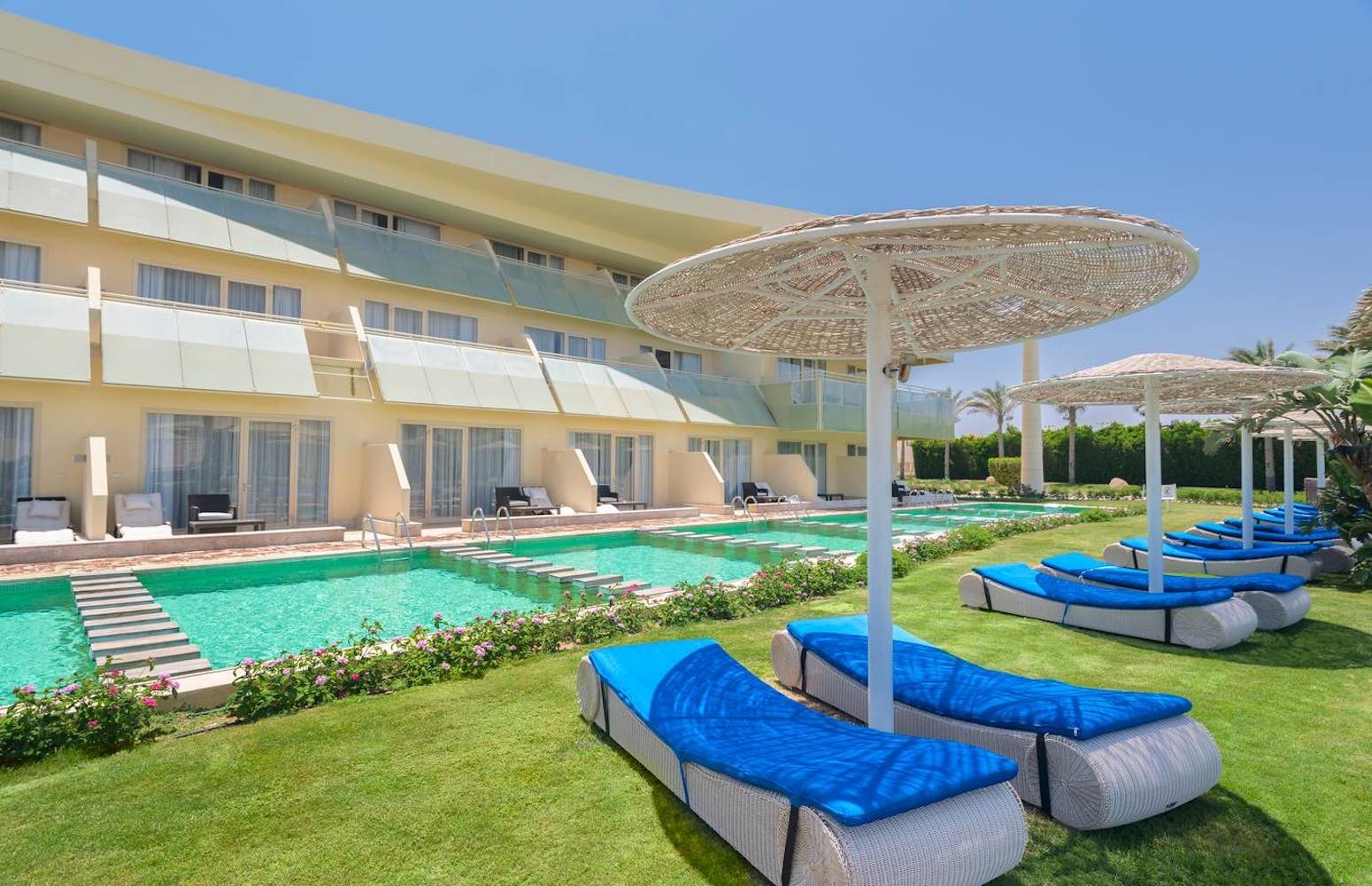 hotel piscina barcelo sharm